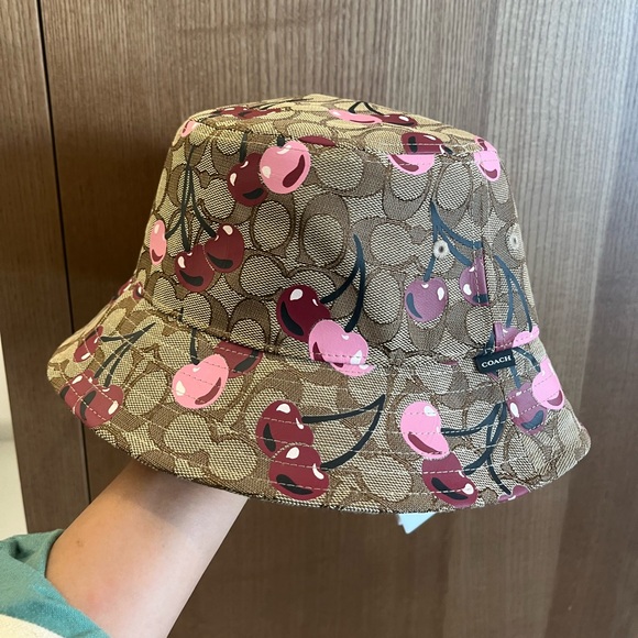Coach Signature Cherry Swirl Print Bucket Hat XS/S - Picture 1 of 7